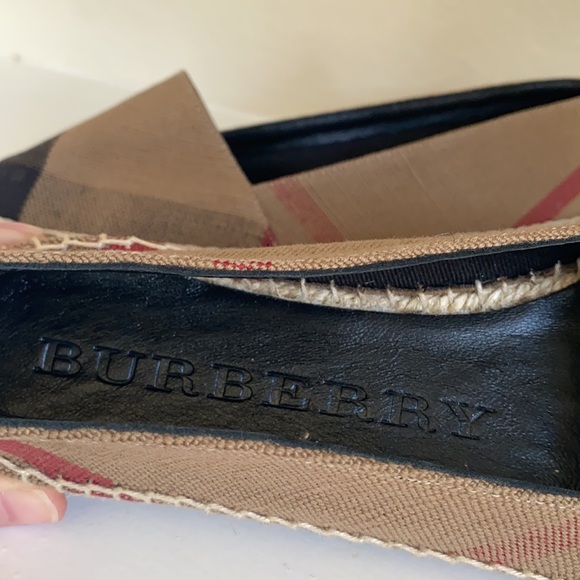 NWT Authentic Burberry Check Espardilles-size 7.5 - Picture 3 of 11